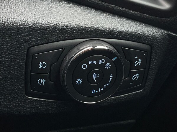 Used Ford Ecosport 2020 for sale - 76134306: Photo 32