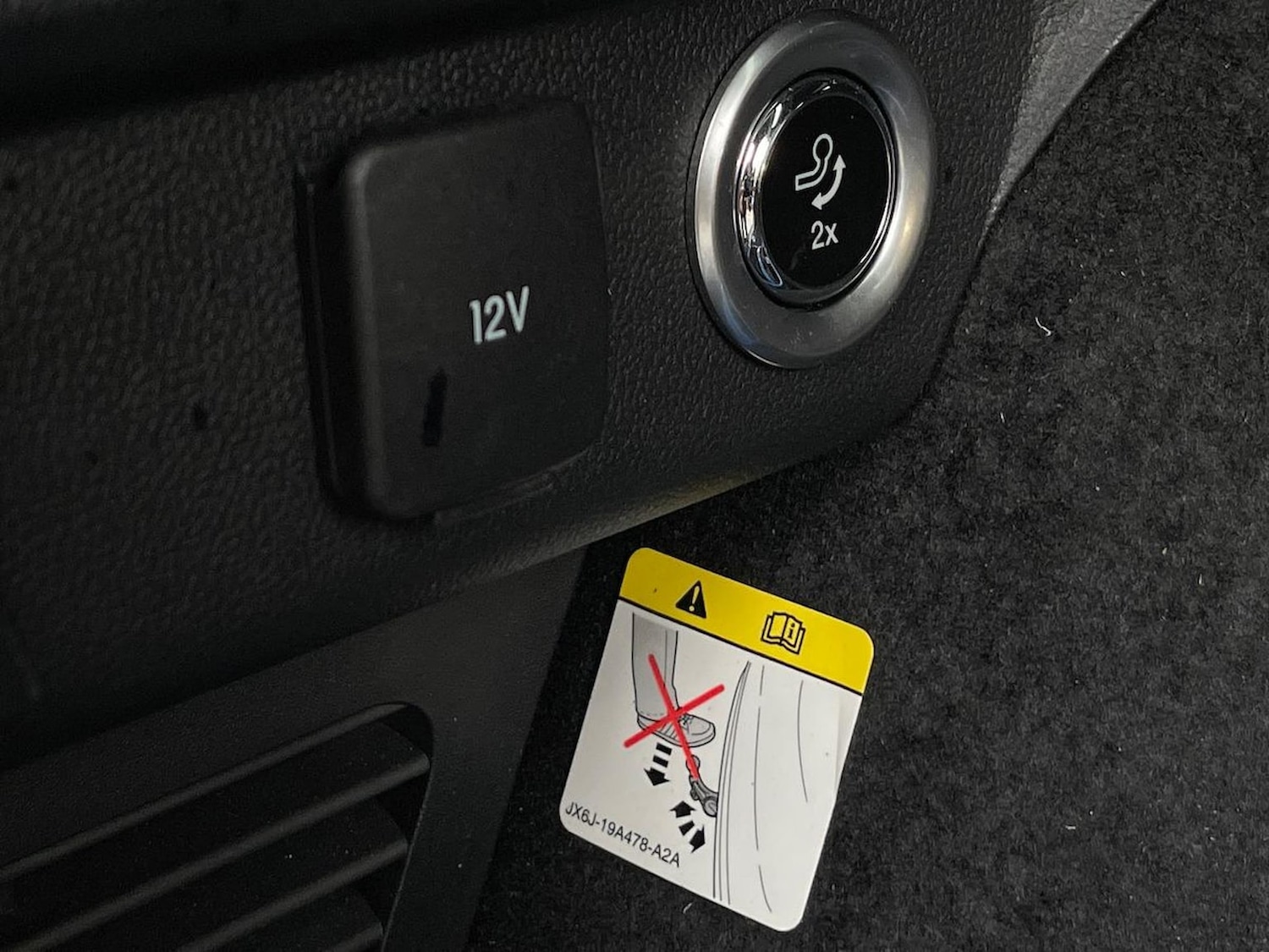 Used Ford Kuga 2023 for sale - 76713242: Photo 41