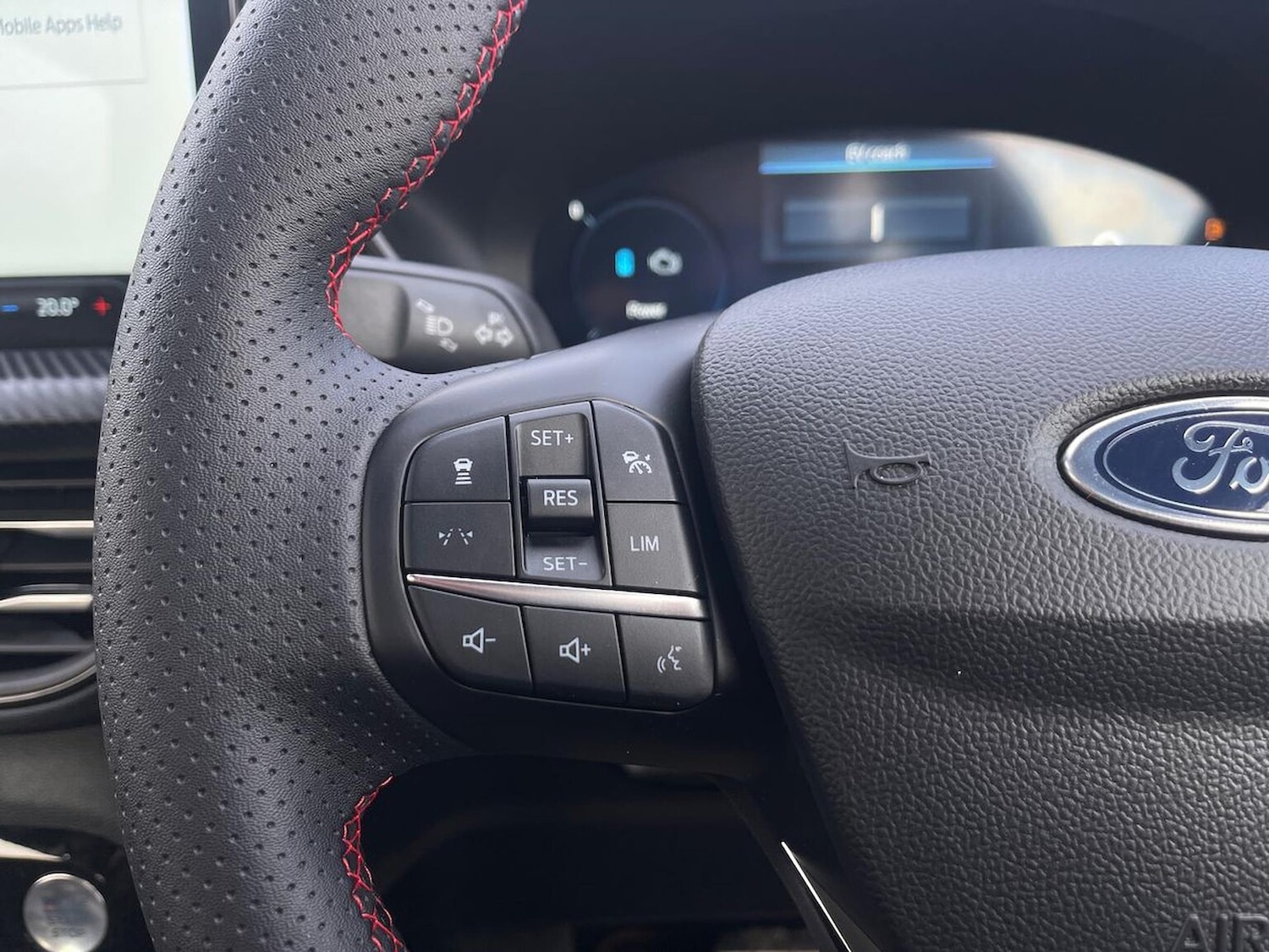 Used Ford Kuga 2025 for sale - 77973952: Photo 26