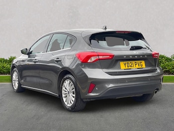 Used Ford Focus 2021 for sale - 76237045: Photo 2