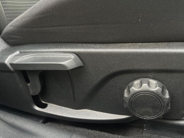 Used Ford Focus 2021 for sale - 76237045: Photo 30