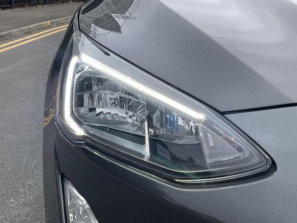 Used Ford Focus 2021 for sale - 76237045: Photo 34