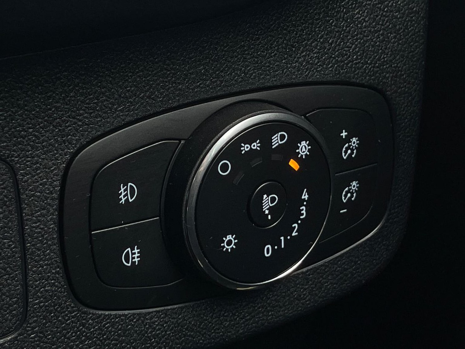 Used Ford Puma 2023 for sale - 76905015: Photo 32