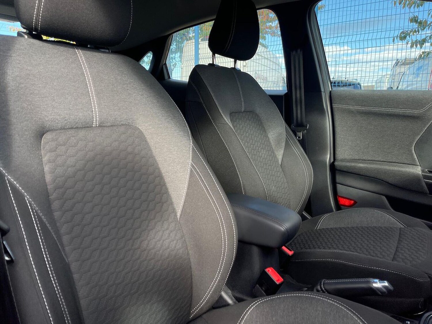 Used Ford Puma 2023 for sale - 76187064: Photo 32