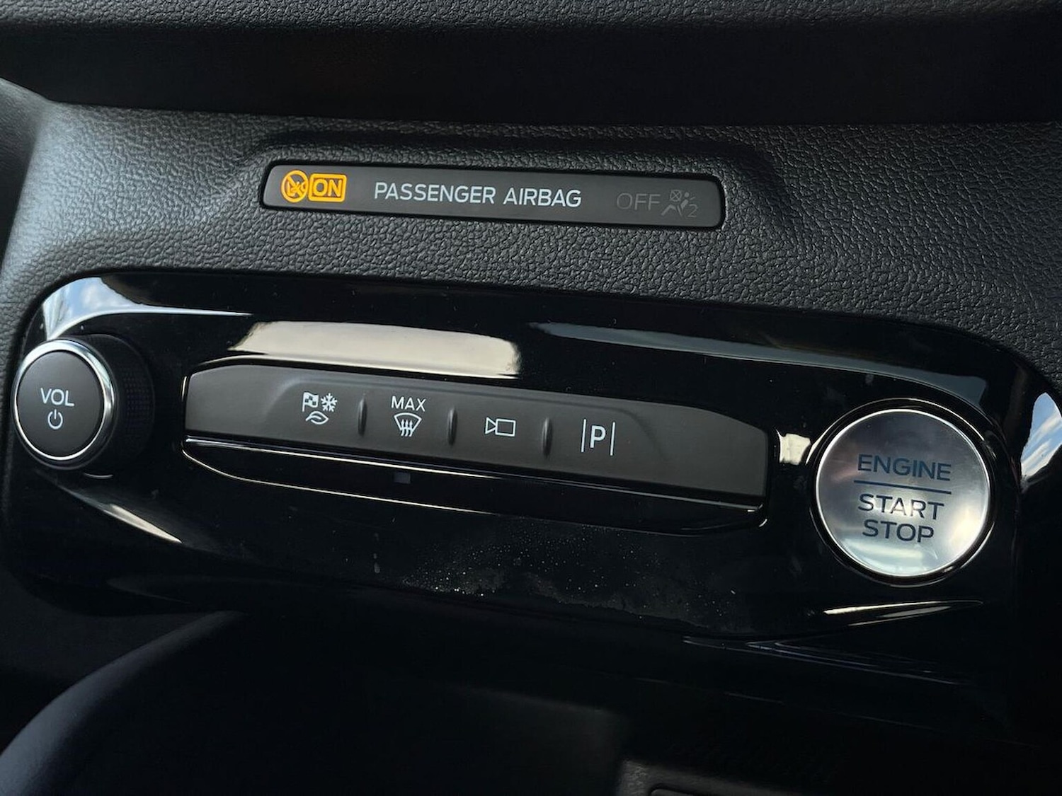 Used Ford Kuga 2025 for sale - 76918930: Photo 25