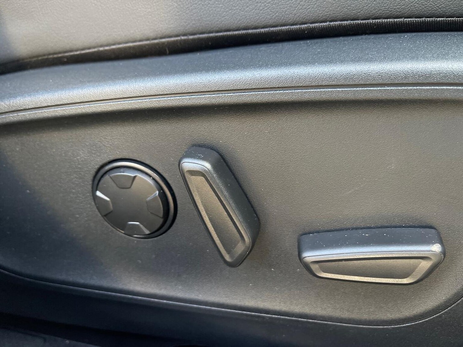 Used Ford Kuga 2025 for sale - 76918930: Photo 30