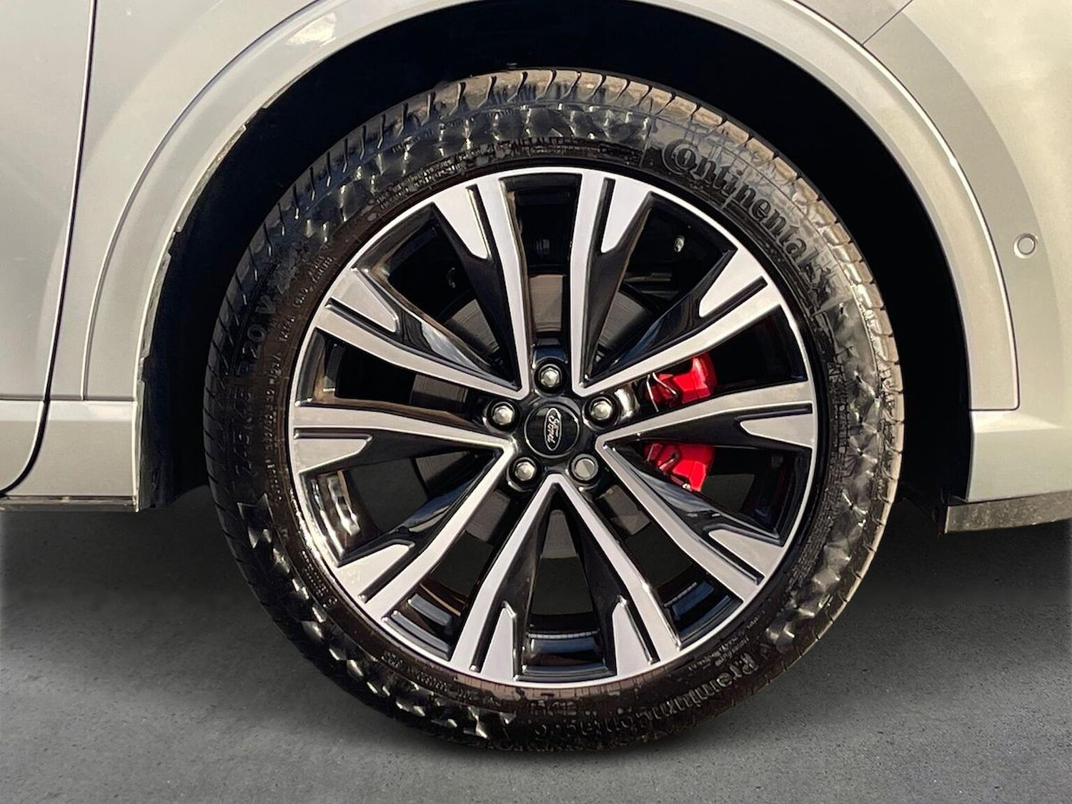 Used Ford Kuga 2025 for sale - 76918930: Photo 6