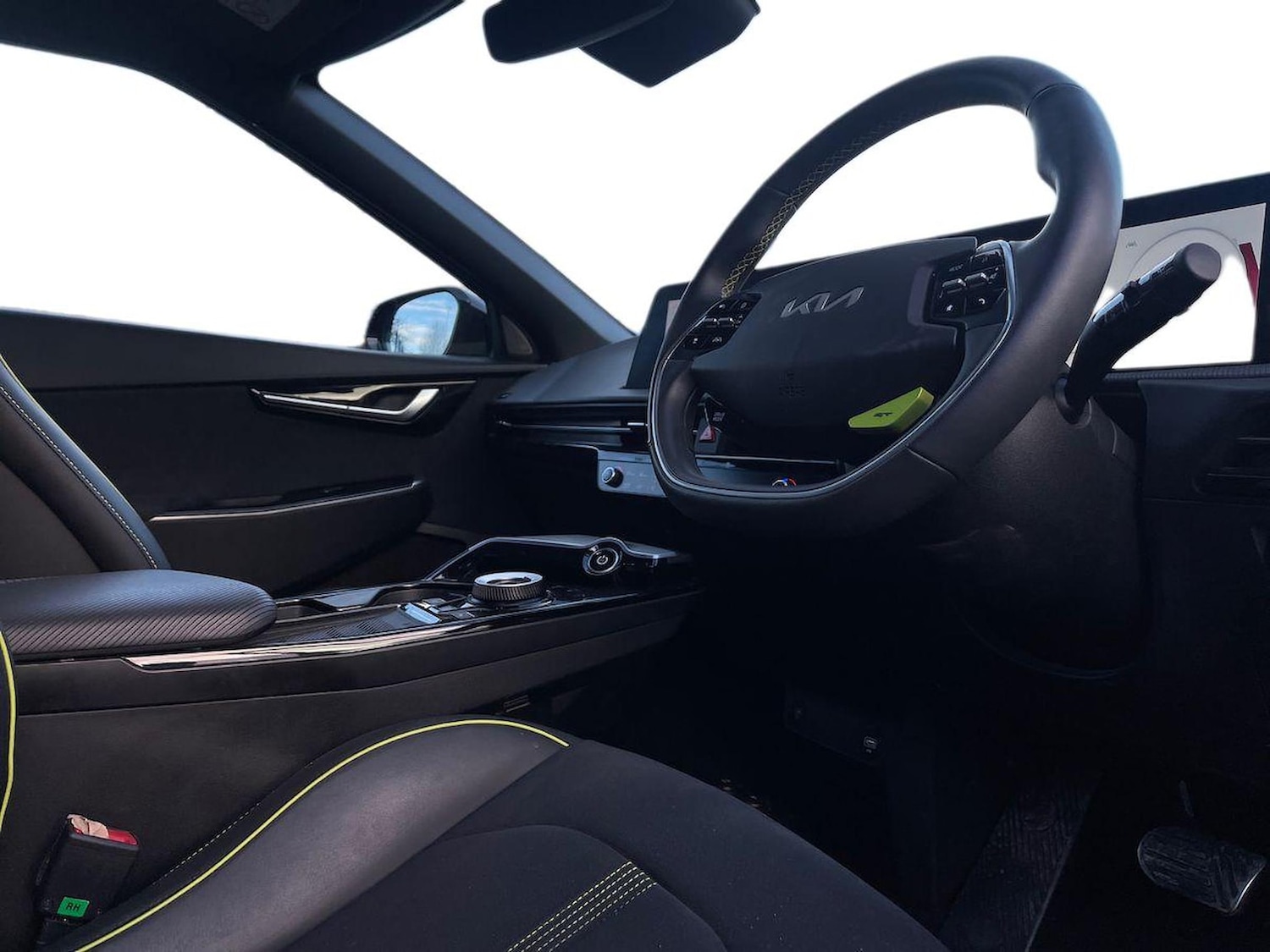 Used Kia EV6 2023 for sale - 77616747: Photo 15