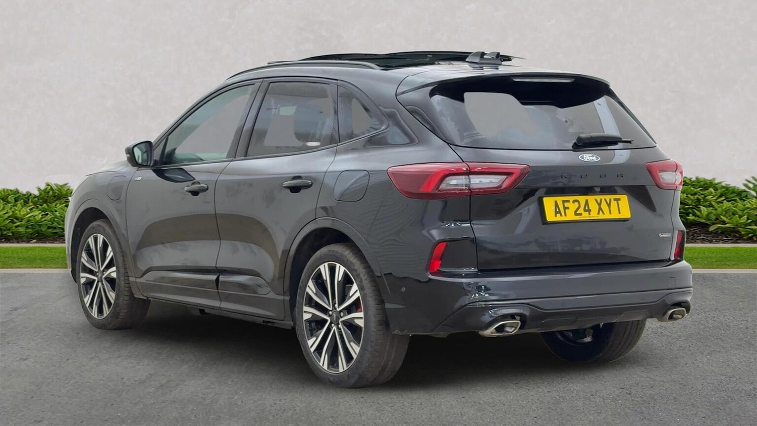 Used Ford Kuga 2024 for sale - 76687303: Photo 2