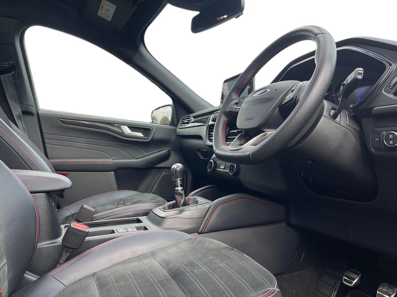 Used Ford Kuga 2023 for sale - 76555432: Photo 15