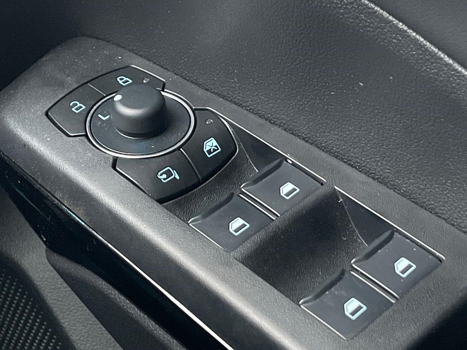 Used Ford Puma 2025 for sale - 78194277: Photo 23