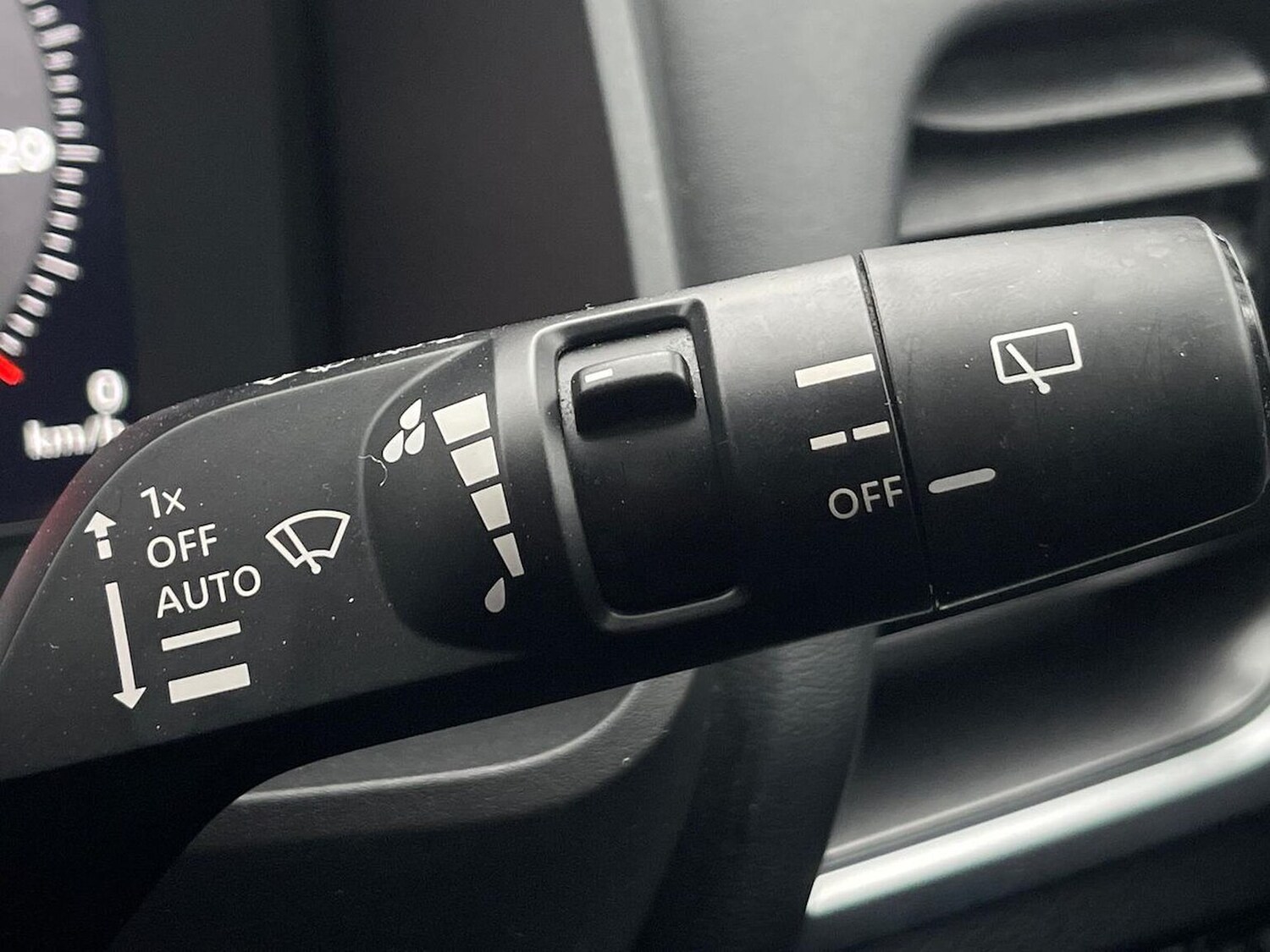 Used Nissan X-Trail 2023 for sale - 77616757: Photo 29