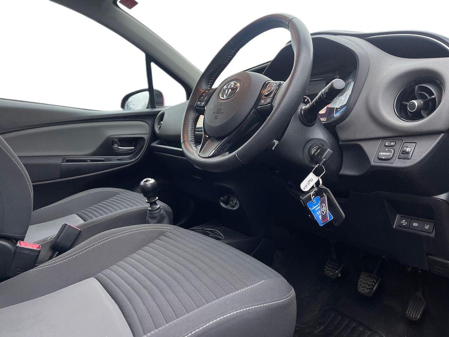 Used Toyota Yaris 2019 for sale - 77983993: Photo 15