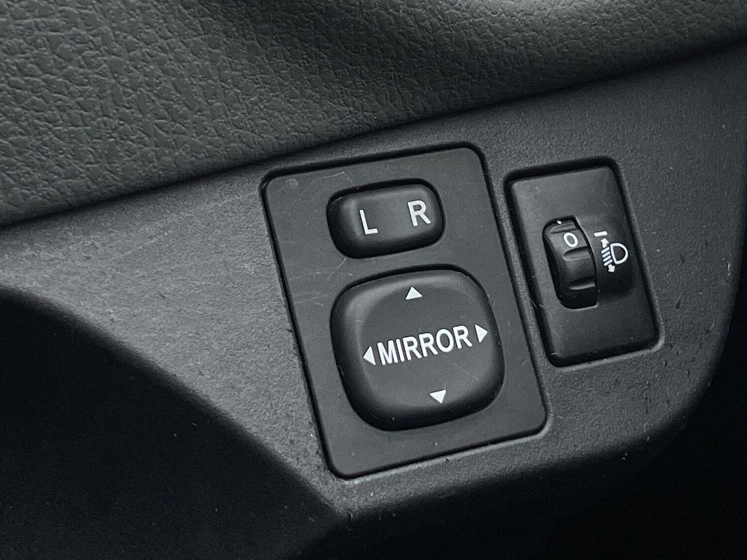 Used Toyota Yaris 2019 for sale - 77983993: Photo 35