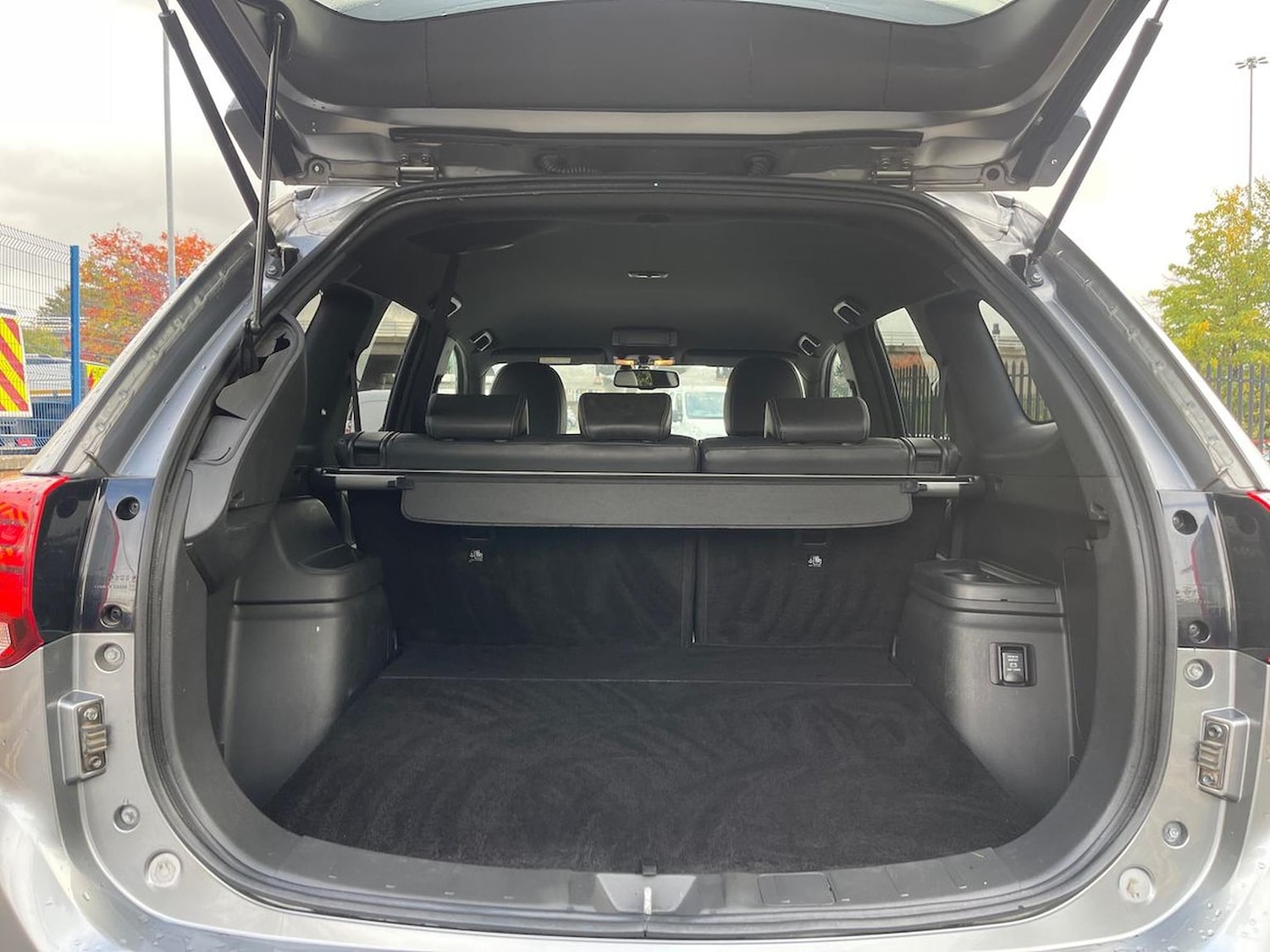 Used Mitsubishi Outlander 2018 for sale - 76335113: Photo 17