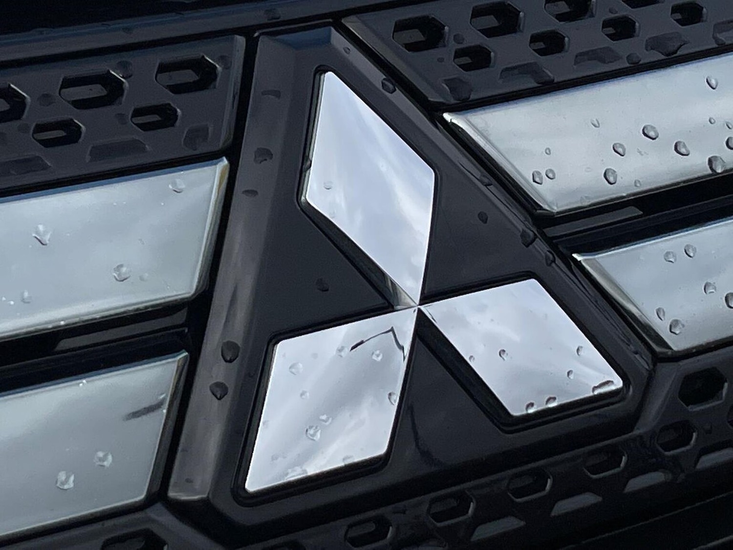 Used Mitsubishi Outlander 2018 for sale - 76335113: Photo 33