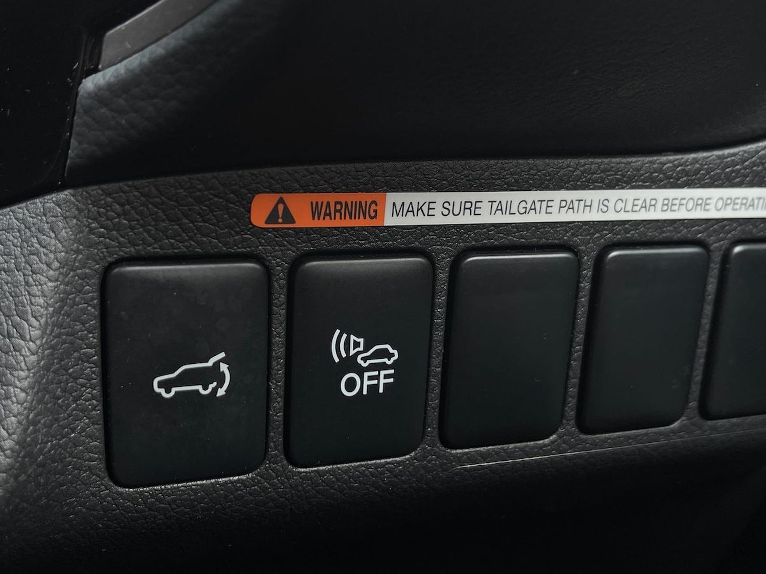 Used Mitsubishi Outlander 2018 for sale - 76335113: Photo 47