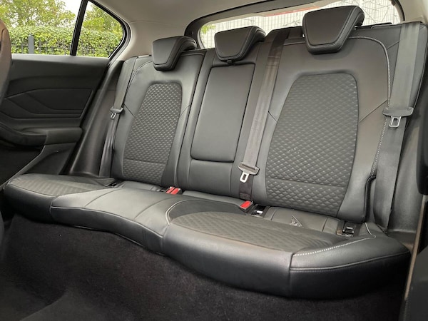 Used Ford Focus 2019 for sale - 76198383: Photo 16