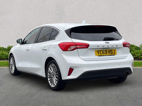 Used Ford Focus 2019 for sale - 76198383: Photo 2