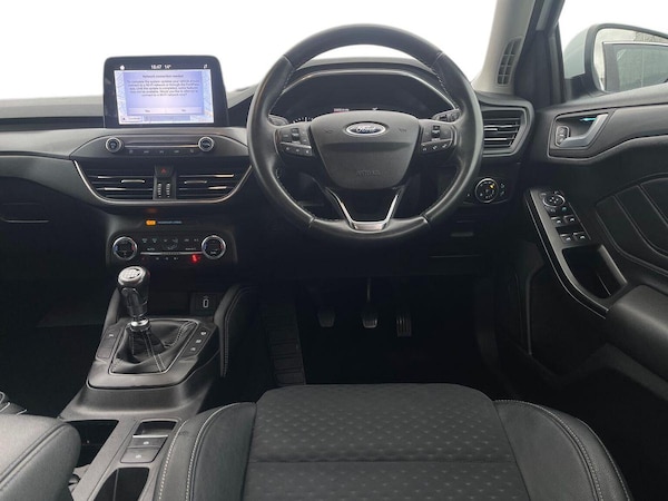 Used Ford Focus 2019 for sale - 76198383: Photo 9