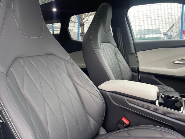 Used Ford Explorer 2024 for sale - 75461927: Photo 35