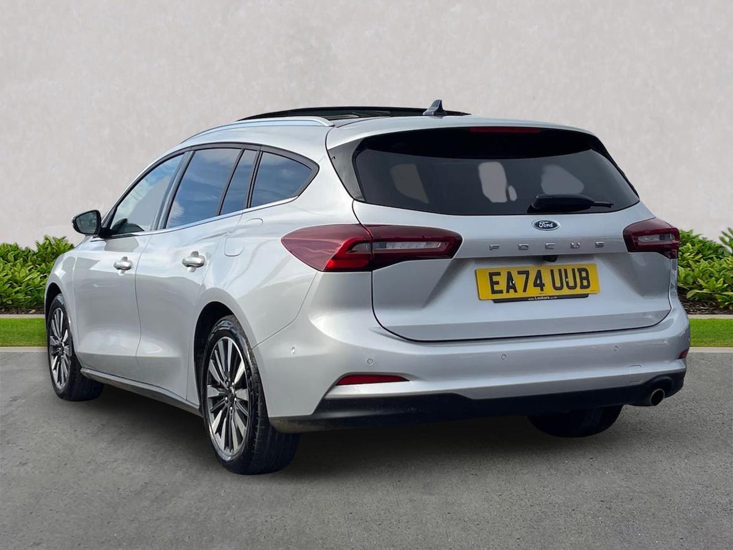 Used Ford Focus 2025 for sale - 78060616: Photo 2