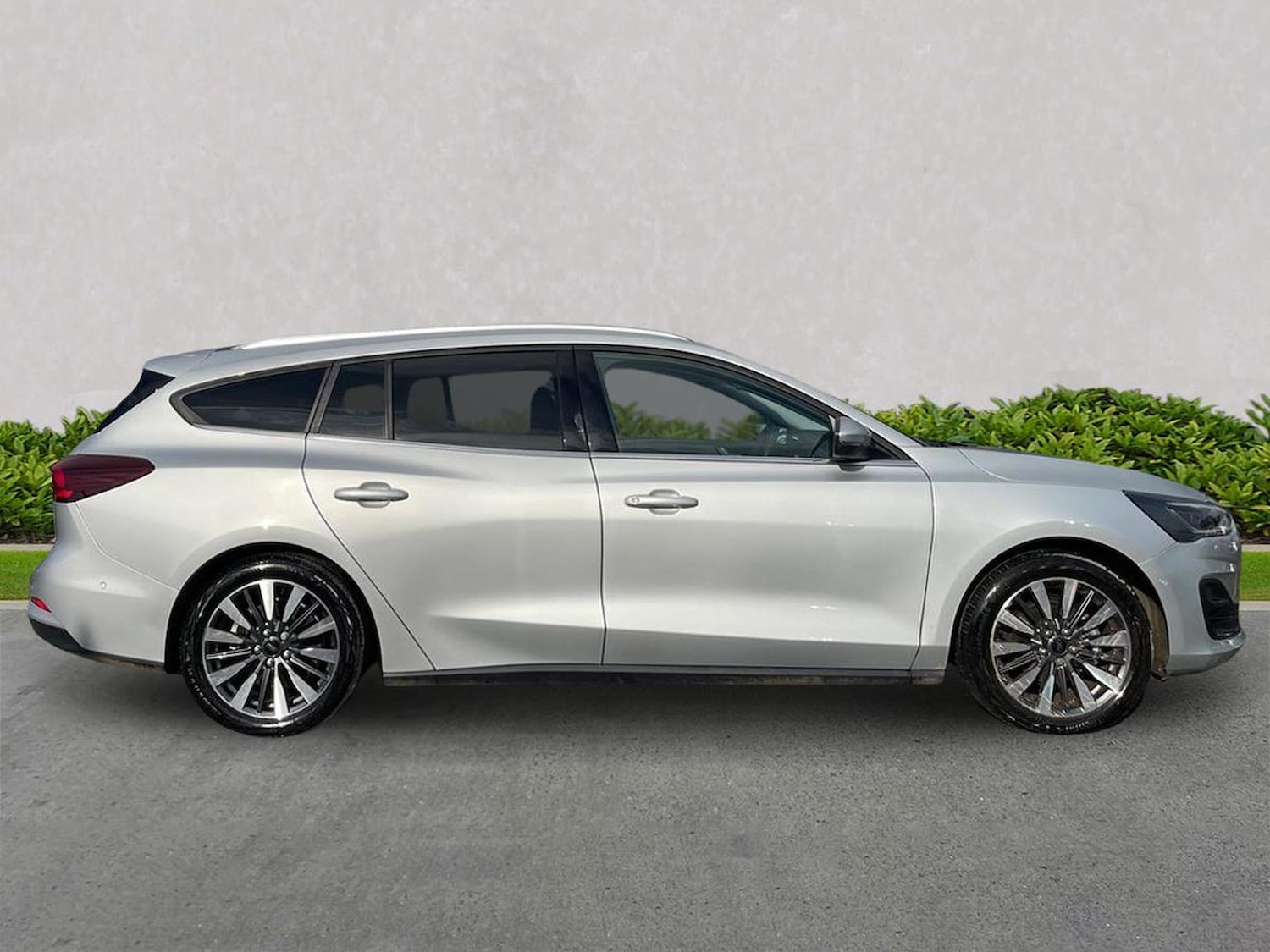 Used Ford Focus 2025 for sale - 78060616: Photo 3