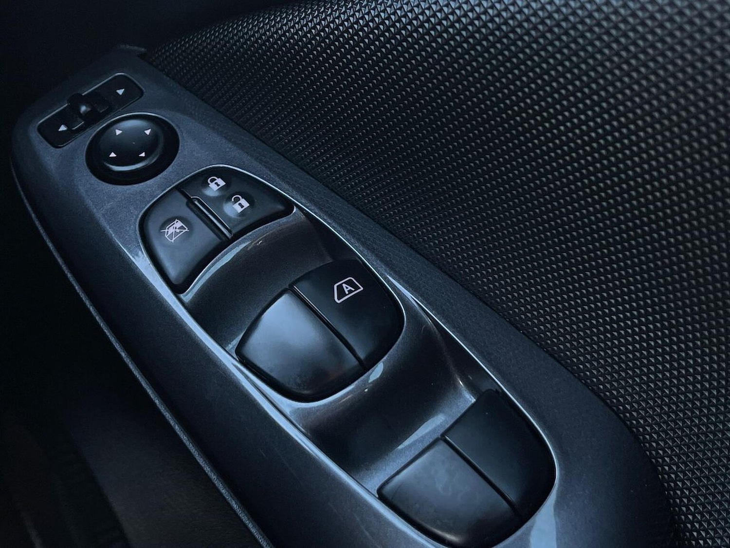 Used Nissan Juke 2021 for sale - 77089973: Photo 23