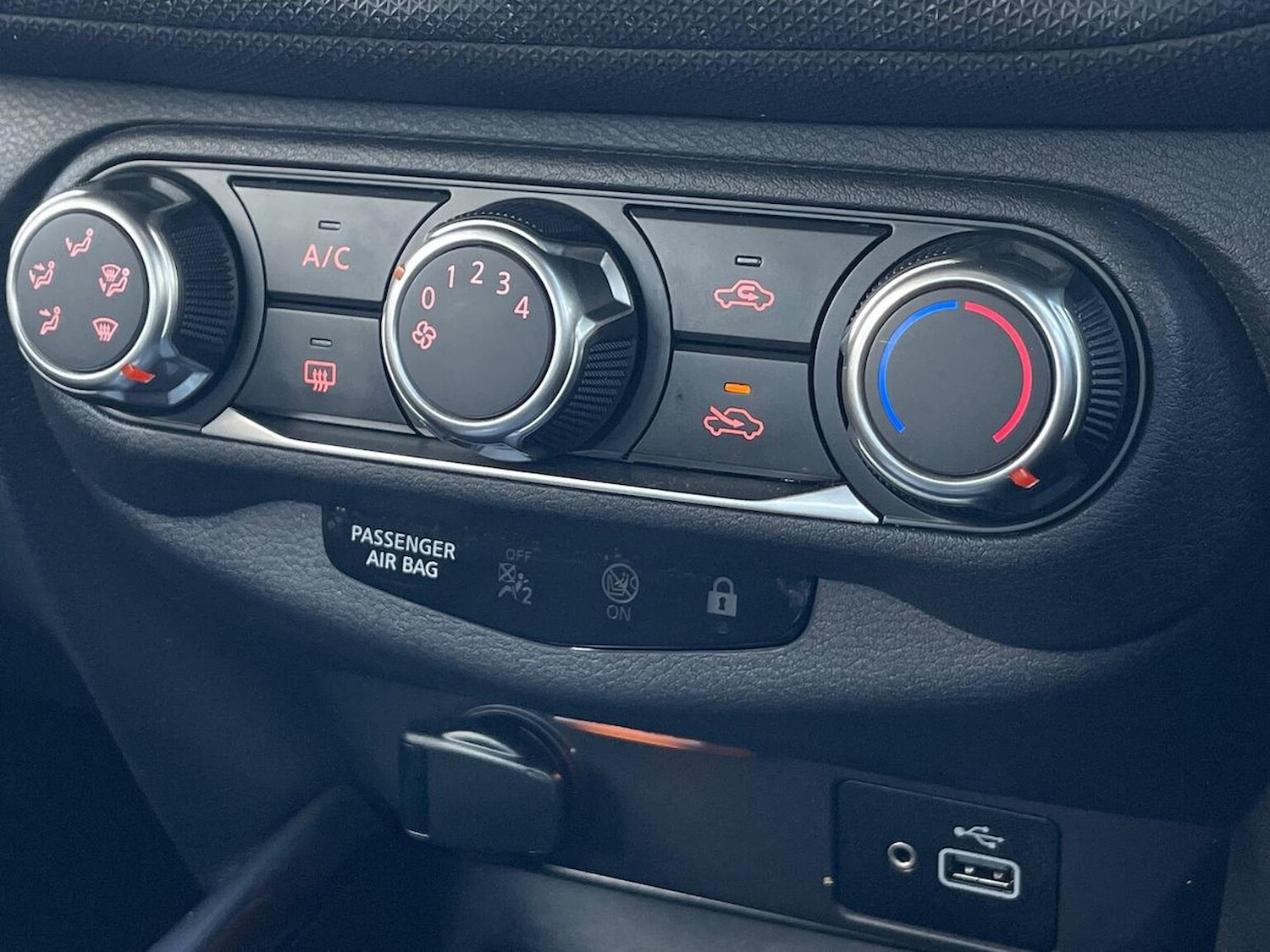 Used Nissan Juke 2021 for sale - 77089973: Photo 27