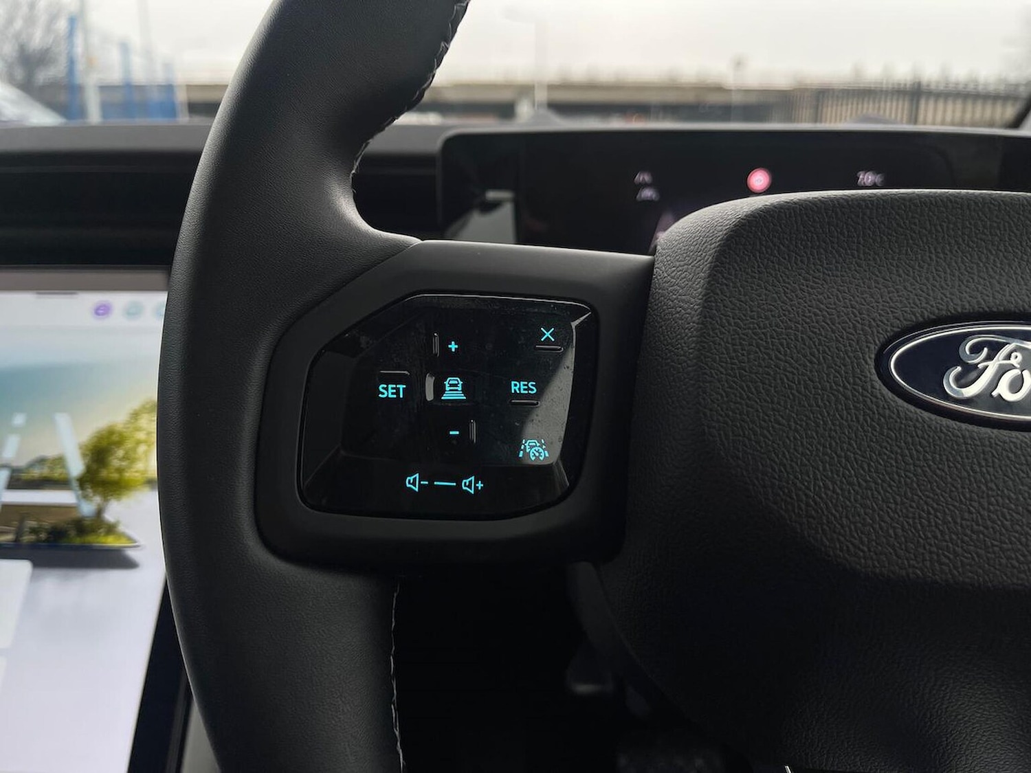 Used Ford Capri 2024 for sale - 78026117: Photo 26