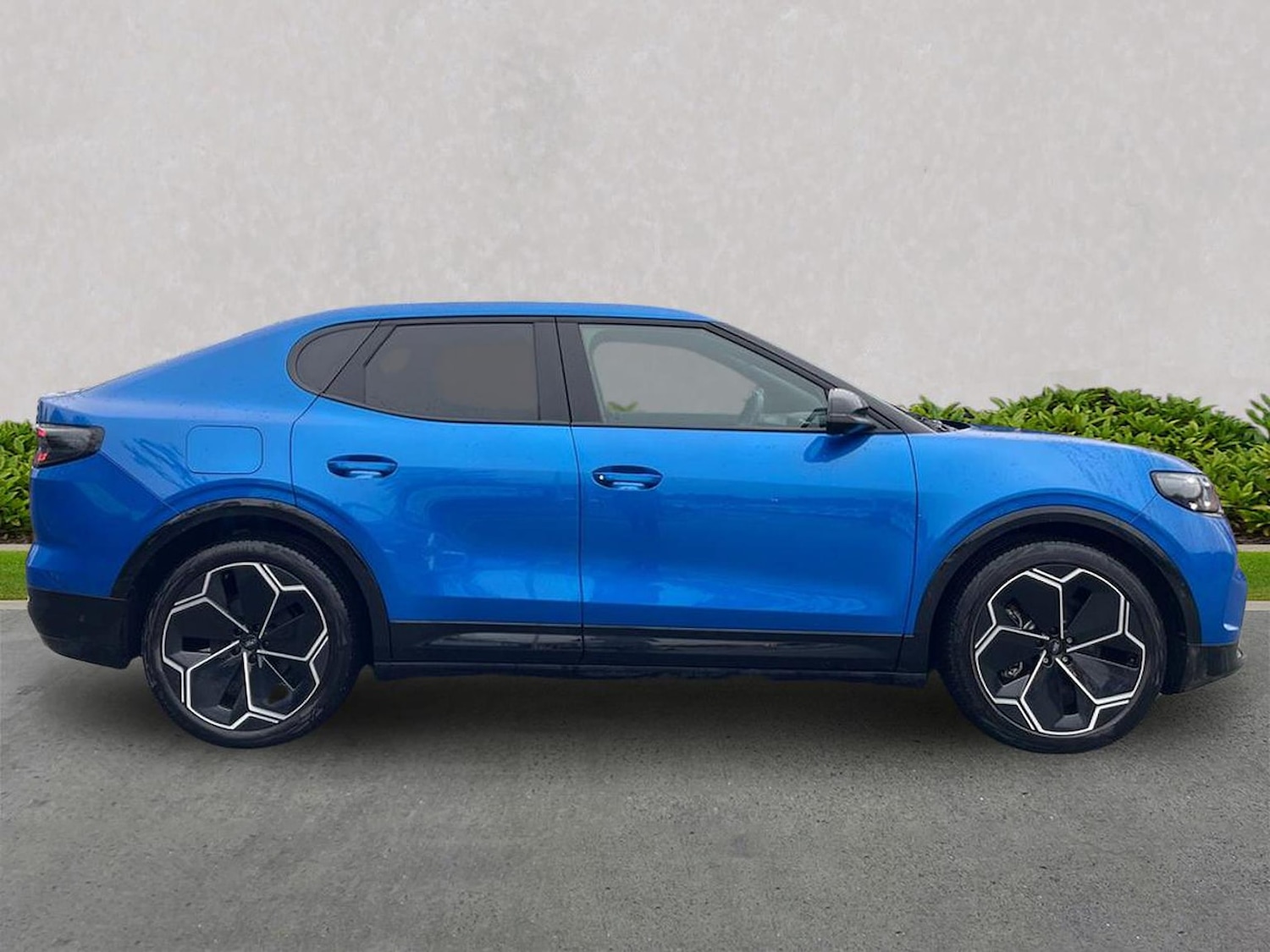 Used Ford Capri 2024 for sale - 78026117: Photo 3