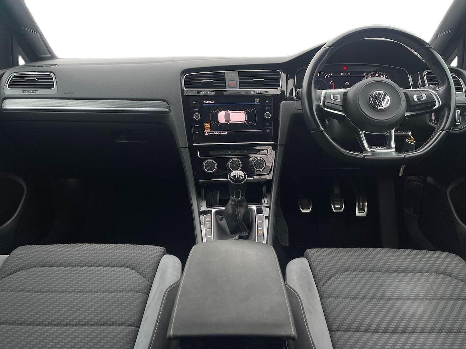 Used Volkswagen Golf 2019 for sale - 76748402: Photo 8