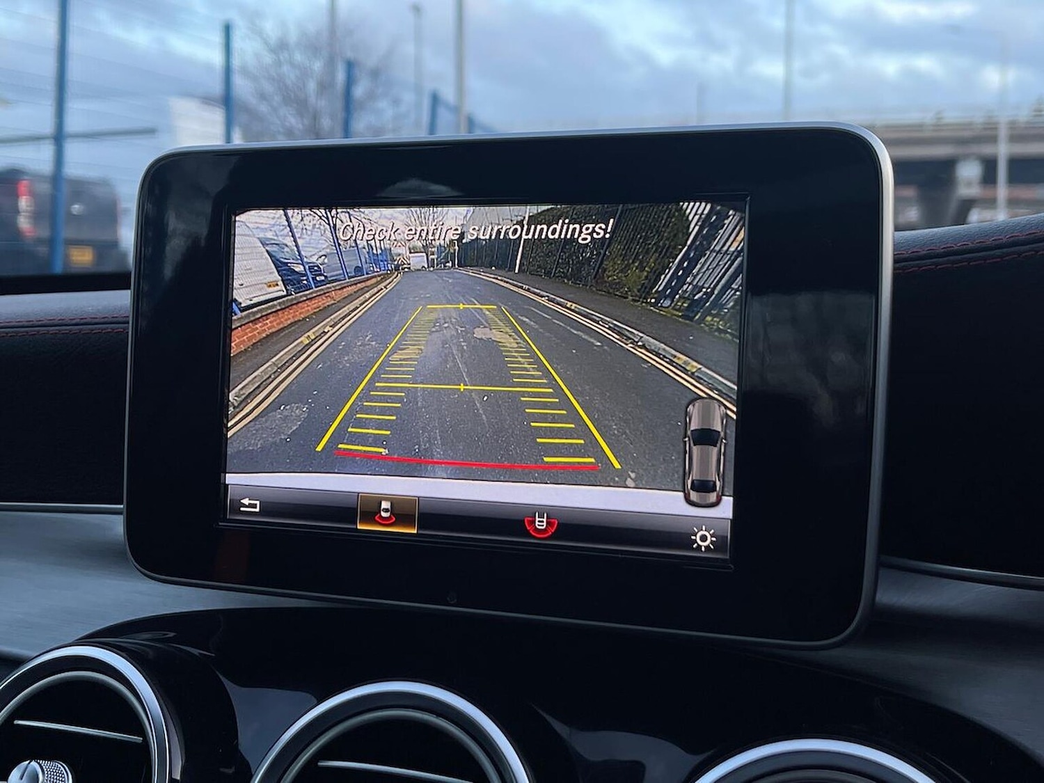 Used Mercedes-Benz C Class 2017 for sale - 77707474: Photo 12