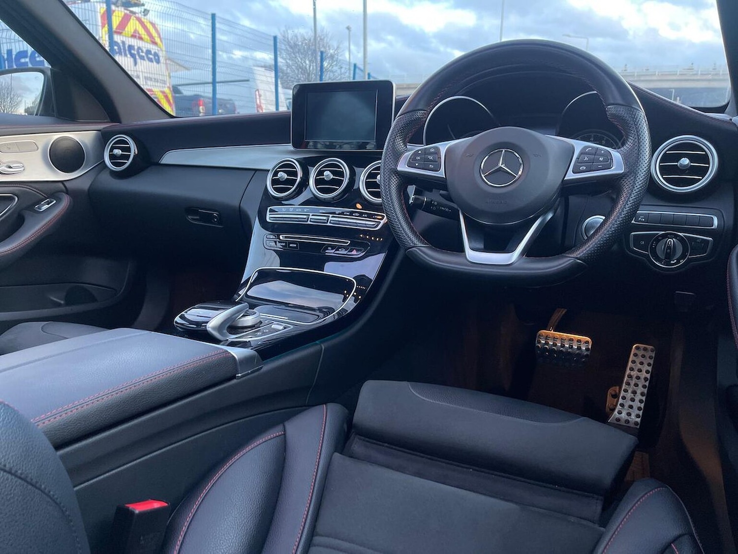 Used Mercedes-Benz C Class 2017 for sale - 77707474: Photo 13