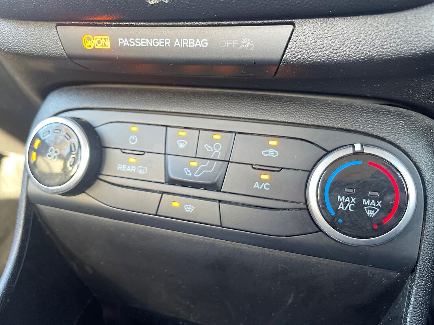 Used Ford Fiesta 2017 for sale - 76778296: Photo 25