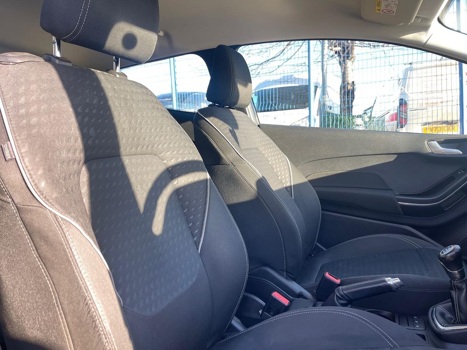 Used Ford Fiesta 2017 for sale - 76778296: Photo 32