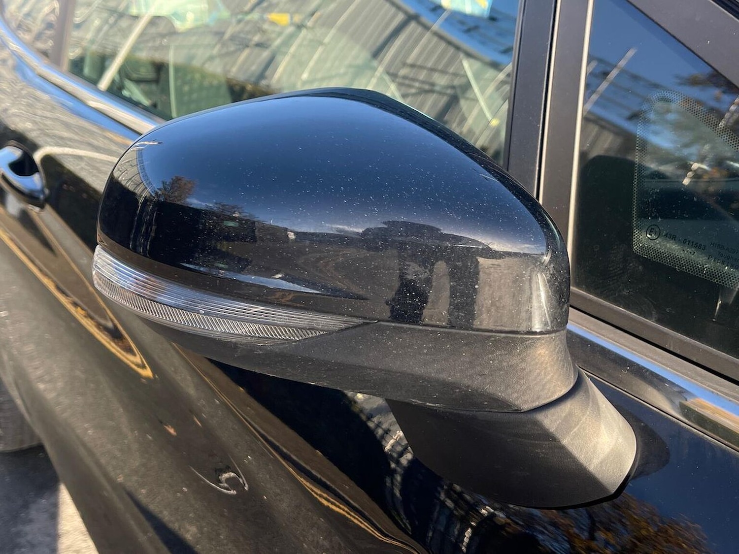 Used Ford Fiesta 2017 for sale - 76778296: Photo 38