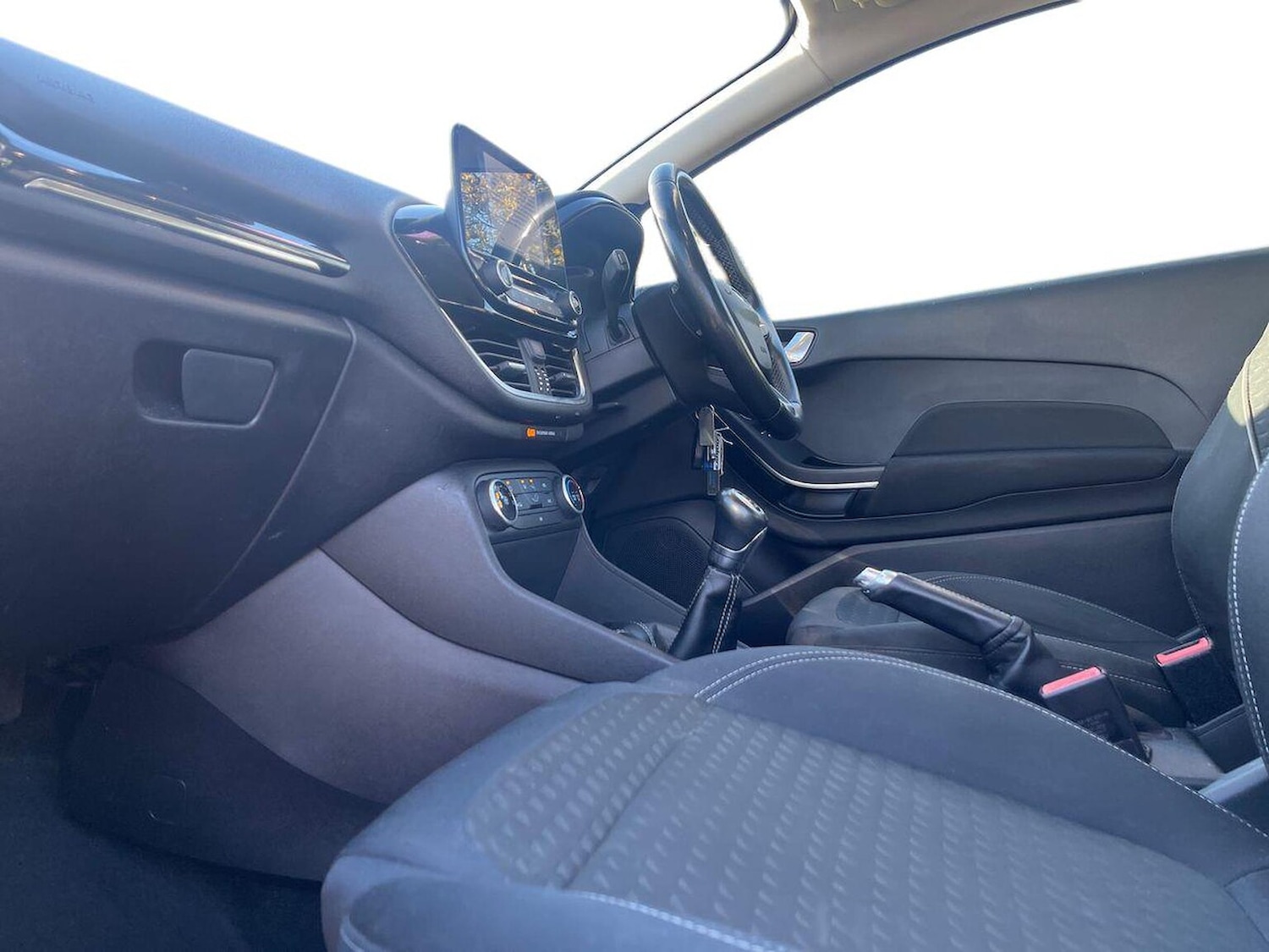 Used Ford Fiesta 2017 for sale - 76778296: Photo 7