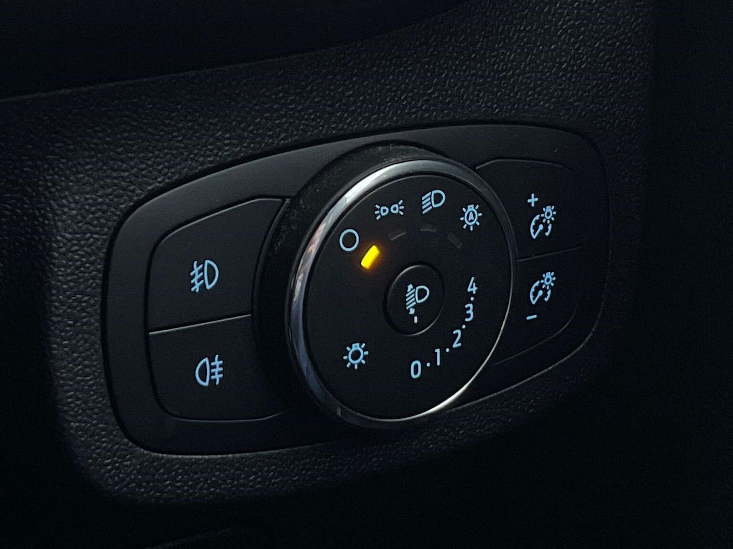 Used Ford Fiesta 2022 for sale - 77056661: Photo 41