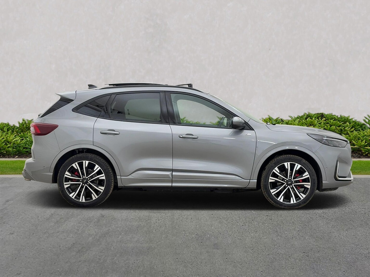 Used Ford Kuga 2025 for sale - 76650215: Photo 3