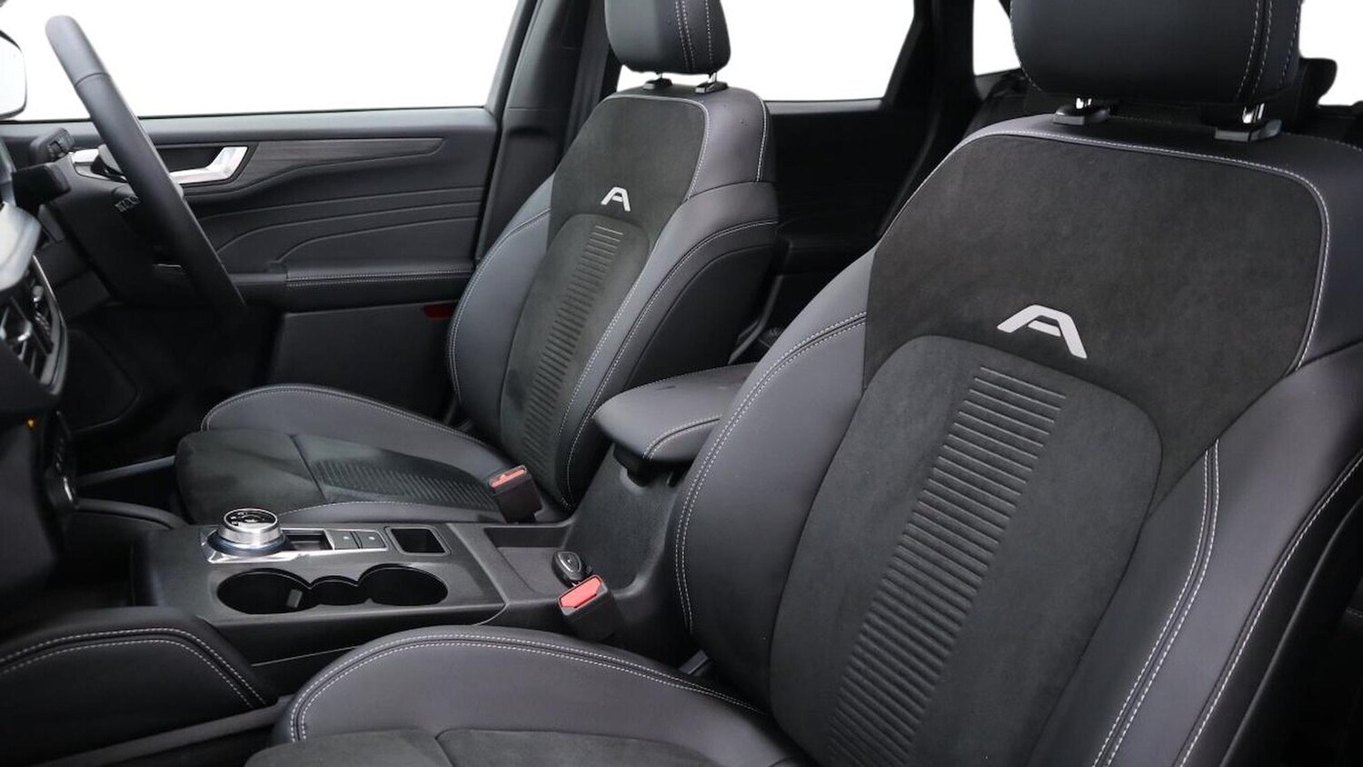 Used Ford Kuga 2024 for sale - 76089125: Photo 7