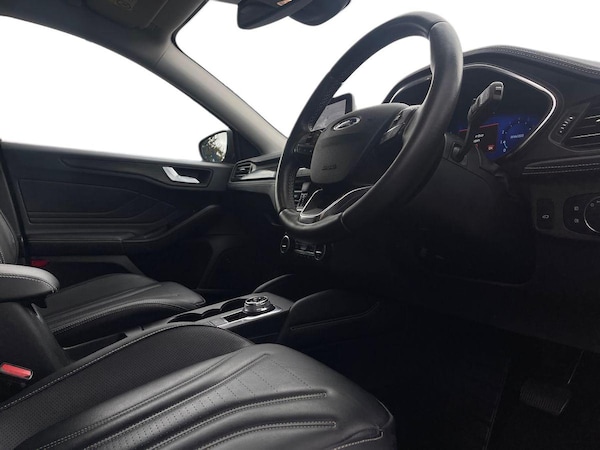 Used Ford Focus 2021 for sale - 76268257: Photo 15