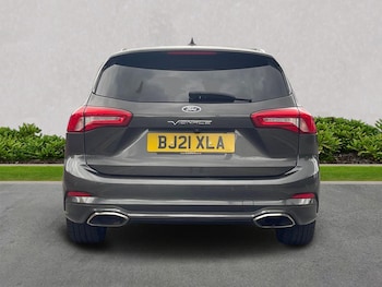 Used Ford Focus 2021 for sale - 76268257: Photo 4