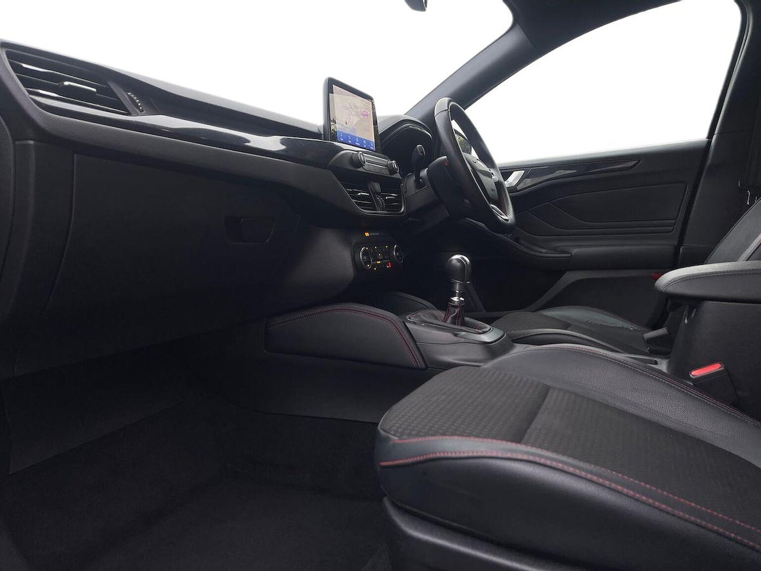 Used Ford Focus 2022 for sale - 77012368: Photo 9