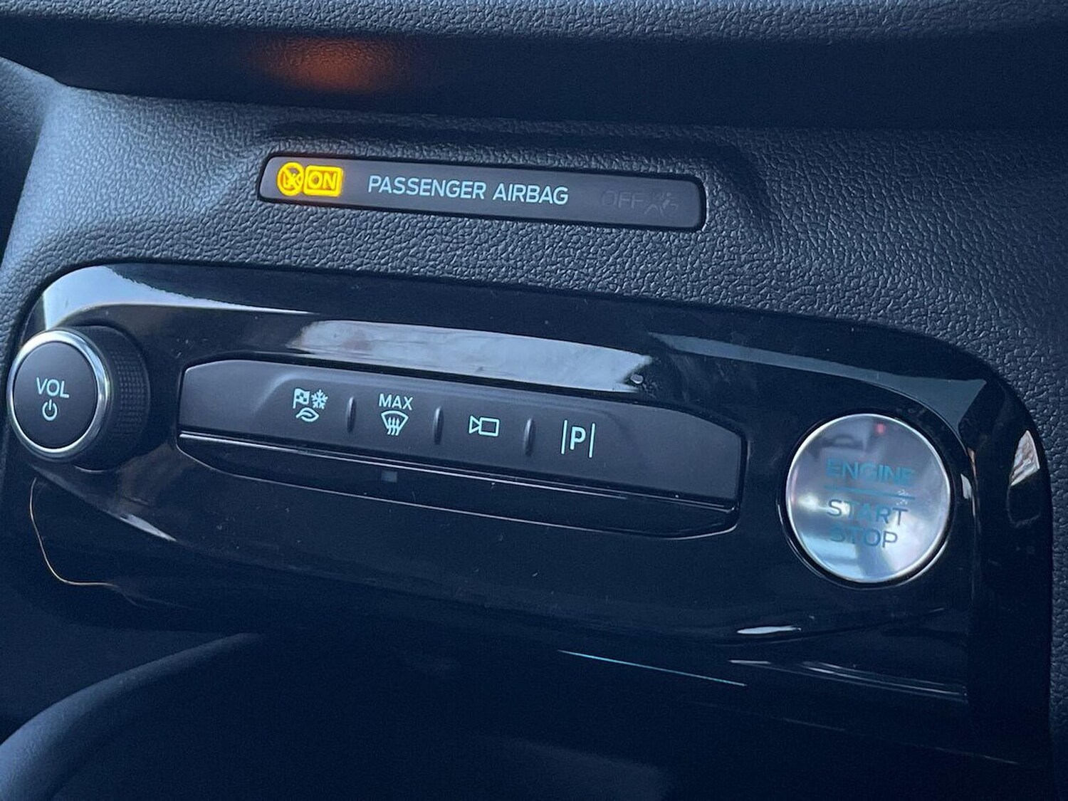 Used Ford Kuga 2024 for sale - 77489210: Photo 25