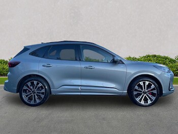 Used Ford Kuga 2024 for sale - 77489210: Photo