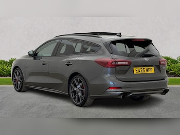 Used Ford Focus 2025 for sale - 76281158: Photo 2