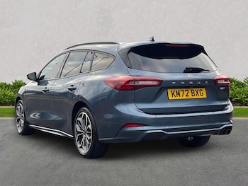 Used Ford Focus 2022 for sale - 77056660: Photo