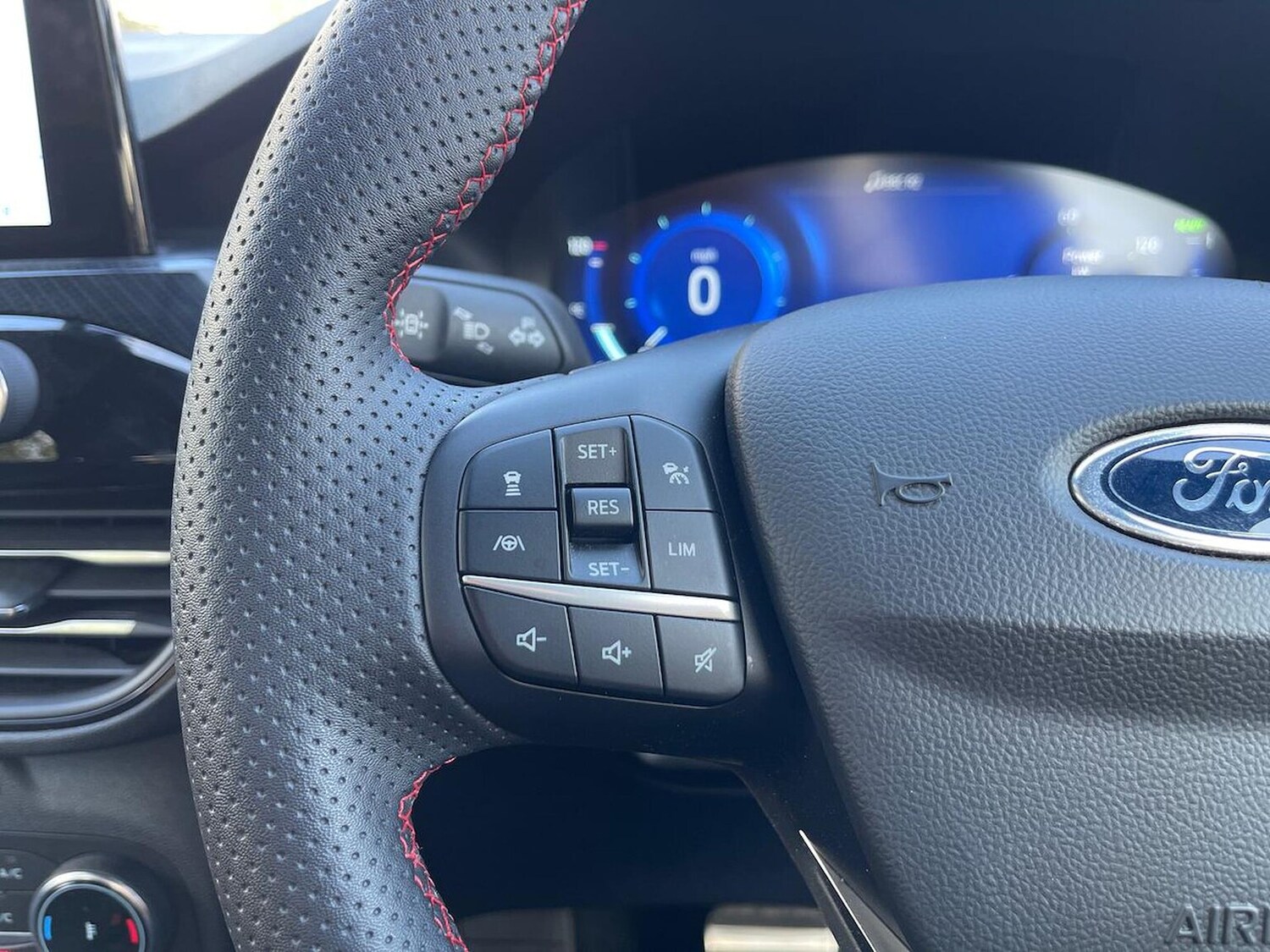 Used Ford Kuga 2022 for sale - 76396931: Photo 26