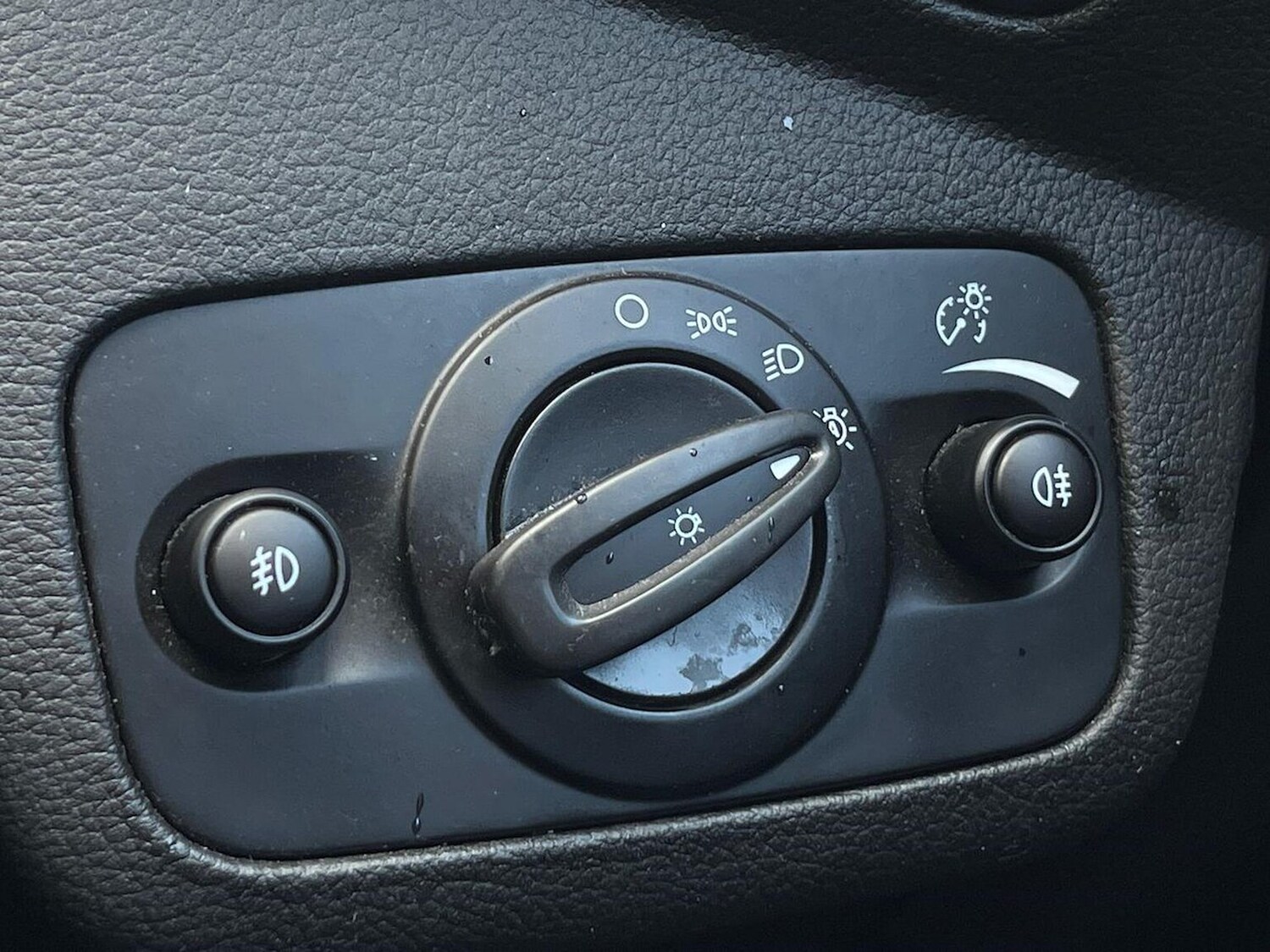 Used Ford Kuga 2016 for sale - 76444695: Photo 40